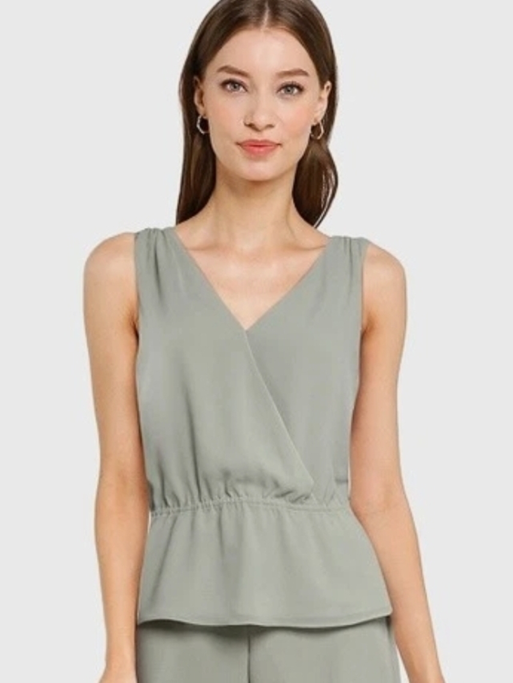 Banana Republic V-Neck Peplum Top Green Sage Bouquet Sleevless Blouse XS